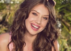 Elena Koshka