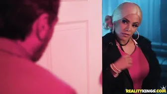 Show Me porn video – Squirter sodomite luna star snatches briefcase