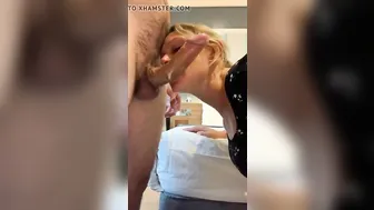 Cocky porn video – Married Girl sucking off me into hotel