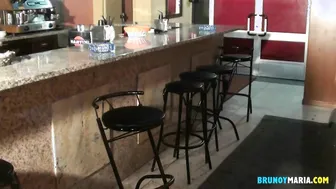 Drinks delivery man fucks a fat woman inside the middle of work