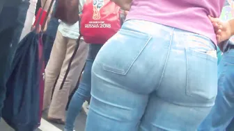 FAT BUTT HISPANIC OLDER INTO JEANS STROKVE