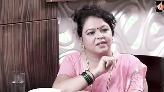 Desi Indian Kamwali Bai ko Kichan mai choda 3