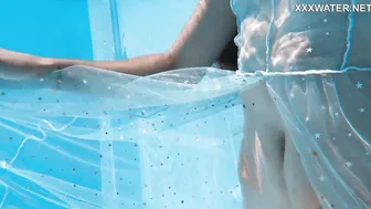 Hot chick Lana swims nude for you guys
