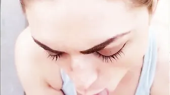 Cumming into her Mouth at the Beach