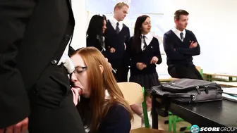 Squirting Exhibitionist 2