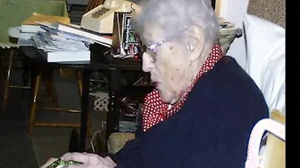 ILOVEGRANNY Amateur Granny Porn Images Compilation
