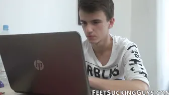 Twink seduces his buddy with feet and receives anal plow
