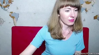Skype porn video – Blonde European Milf showing tits on webcam