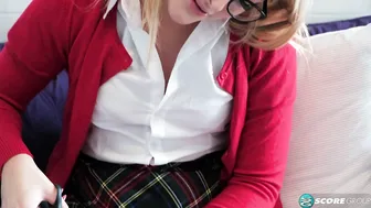 college girl Fantasy - Teen Babe Drops Her Pants And Gives Herself A Massive Orgasm