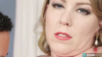 Hot MILF Teaches Young Guy How to Please A Woman