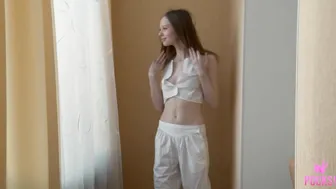 Hot Coed Daisy Shows Off Her Pretty Tits And Pussy