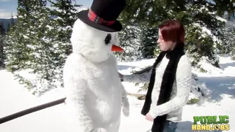 Public Handjobs Brandi de Lafey Strokes A Snowman