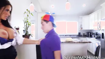 Reagan Foxx treats stepson with cowgirl for birthday