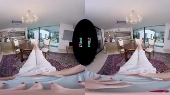 VRHUSH Antonia Sainz distracts you from watching TV