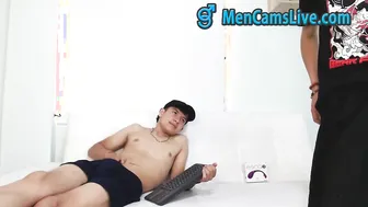 Amazing Youmg having sex Part 4 doing a Cam Show