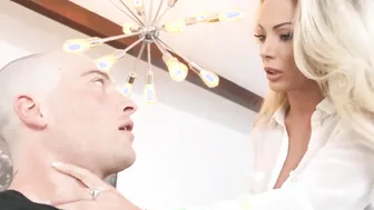 isabella deltore - milf hunted - reality kings 2