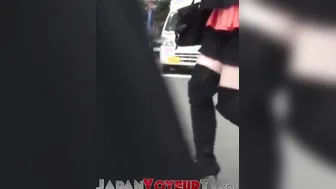 Japanese chicks have no idea they are being filmed in store