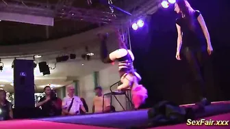 Crazy girls do crazy erotic shows