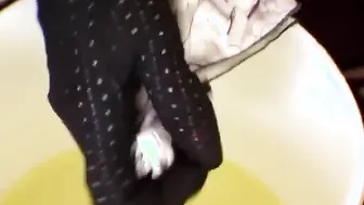 extreme pissing