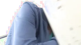 Chick rides tool in fun park
