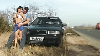 Dame gets cum next to car
