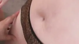 Blonde Zen rubbing joystick passionately