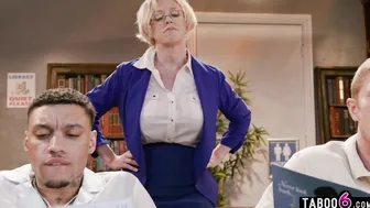 Double penetration of big tits librarian