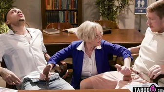 Double penetration of big tits librarian