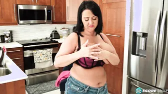 Big Boobed Swinger Mom - Wife & Husband Share Their Hot Milf