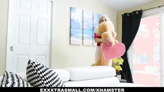 Small Hoe Sia Lust Gets Rammed Rough By Big Dude