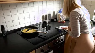 Voellig unromantisch into den Arsch geknallt - ANAL