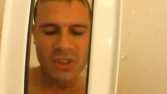 Hardcore Fuck On The Bath Rom Floor For Dutch Slut