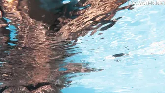Big tits Latina babe Yorgelis pleasure swimming