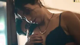 merrid Bhabhi sex with Ex Bf in Badroom