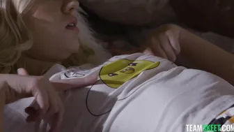 Dad porn video – Sex with my stepdaughter while her mom sleep next to us 2
