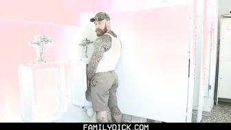Locker porn video – Country Daddy Ch 2: Locker Room Spy 2