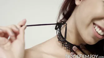 Lass in black lingerie teases her hole with fingers and moans