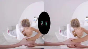 VRHUSH Rebecca Volpetti is ready to drain your penis