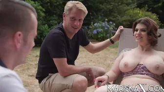 Outdoor Dp For Lucia Love