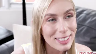 Blonde lesbian fucking her sperm donor