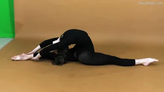Rima really makes acrobatics special with her moves
