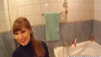 Hot Amateur Model Gets Fucked Hard - Exclusive Interview & Behind The Scenes