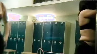 Sneaky Peek" - Secretly Captured Footage of Fashionistas Changing Rooms & Barefoot Fun in Public Places (HD)