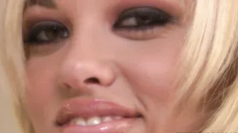 Jenny Hendrix 2