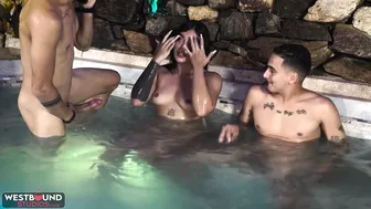 Naughty XXX Threesome in the Jacuzzi with  Hendricks