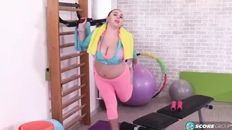 Tits Out For Fitness 2