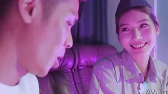 Sexy Officer Li Zhiyan Convinces Horny Man To Join The Military