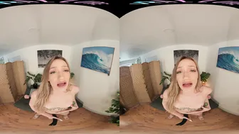 Mia Molotov