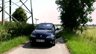 HeiSSes Maedchen auf der Autobahn gefickt