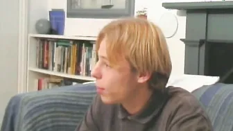 Lenny The Straight Brit